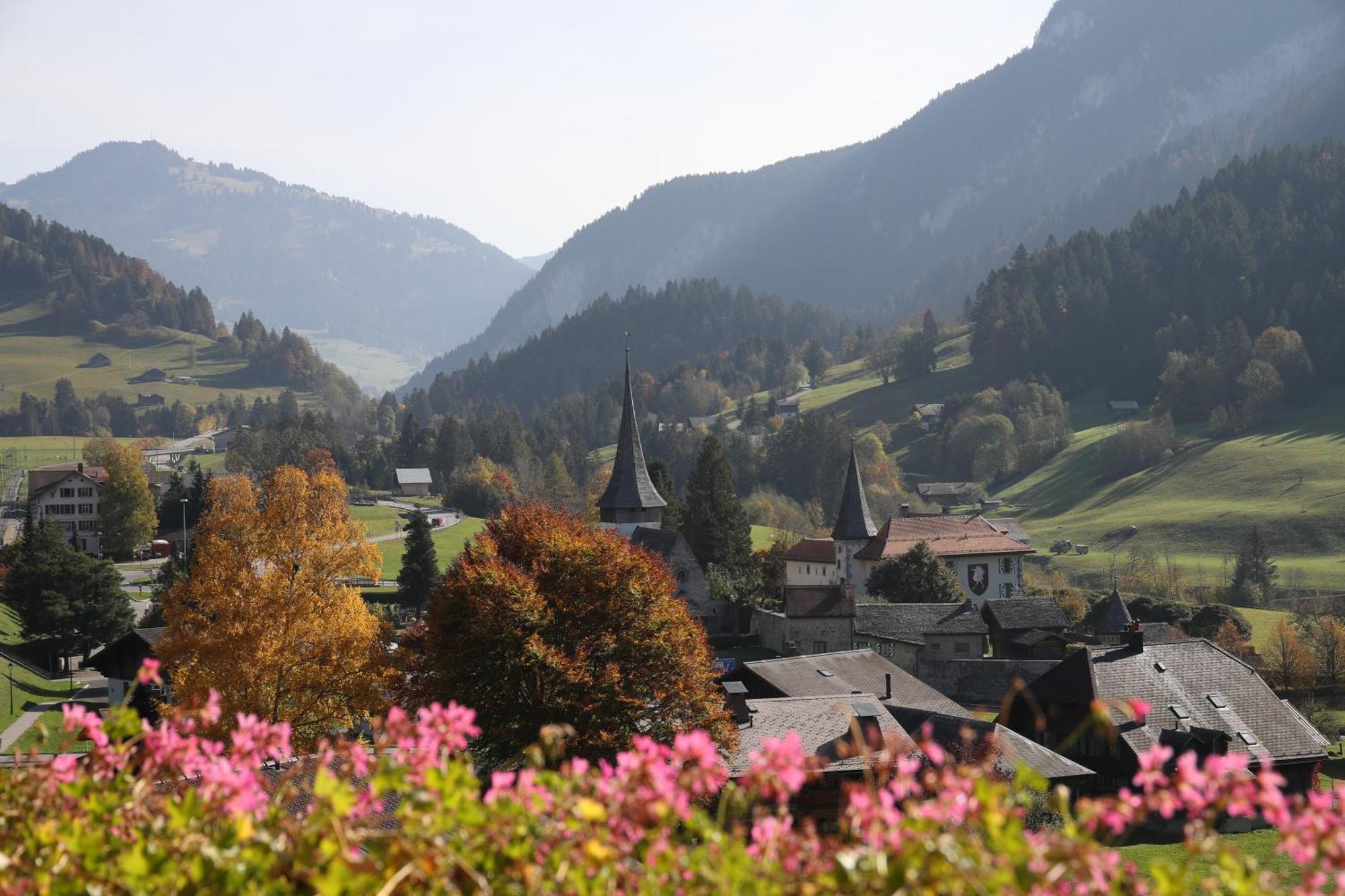 Hotel De Rougemont & Spa Gstaad Exterior foto