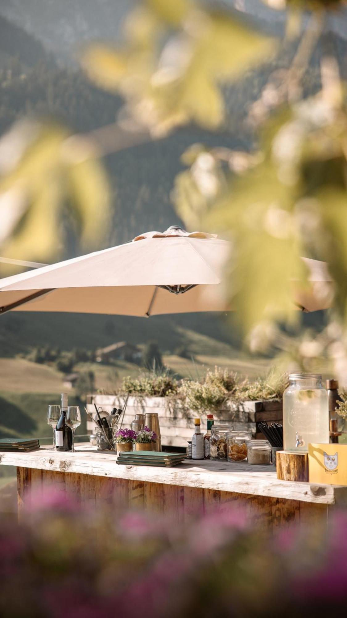 Hotel De Rougemont & Spa Gstaad Exterior foto