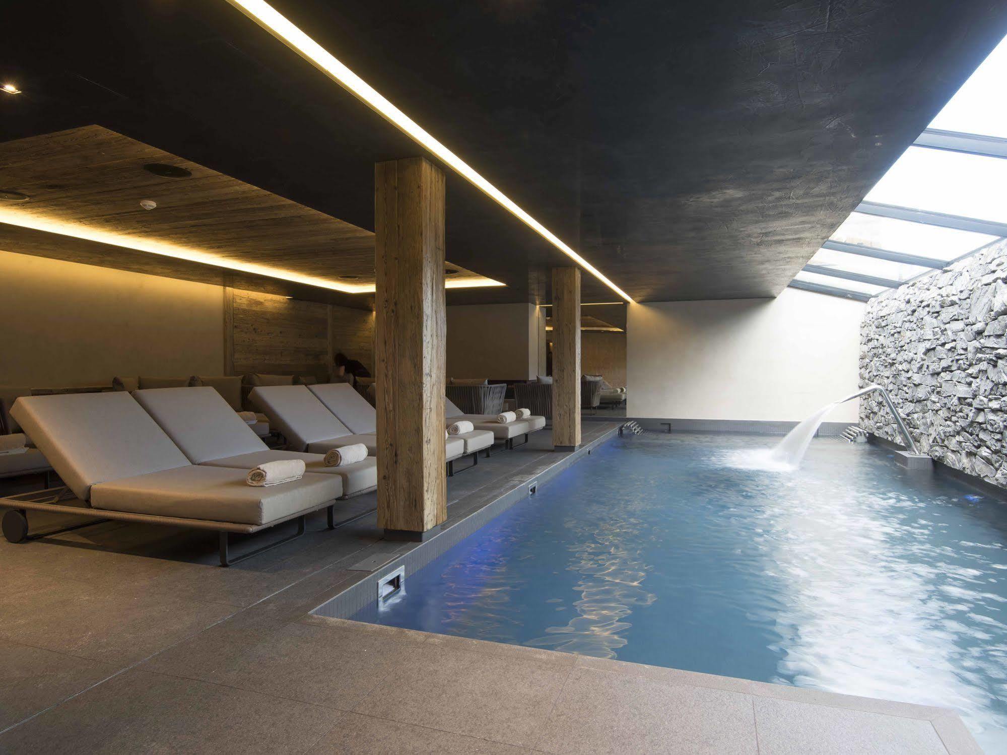 Hotel De Rougemont & Spa Gstaad Exterior foto